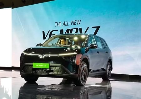 VinFast VF MPV 7 Launched in India with 517 km Range and Premium Features